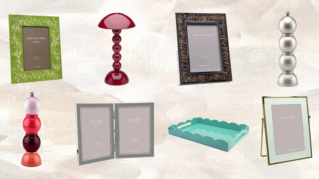 Shop Queen Elizabeth's favourite photo frame with 10% off