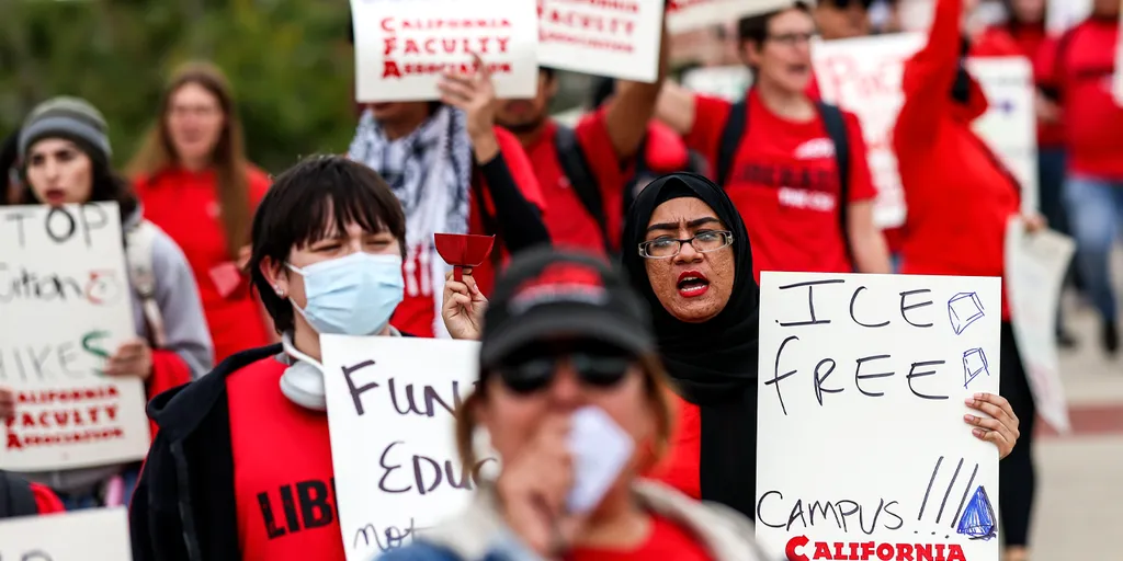 Cal State LA lets professors move classes online due to student fears over ICE immigration enforcement