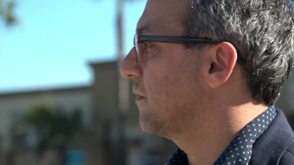 San Diego Iranians rally, calling homeland tensions a 'massacre'