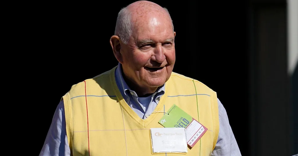 Former Gov. Sonny Perdue to retire as University System of Georgia chancellor