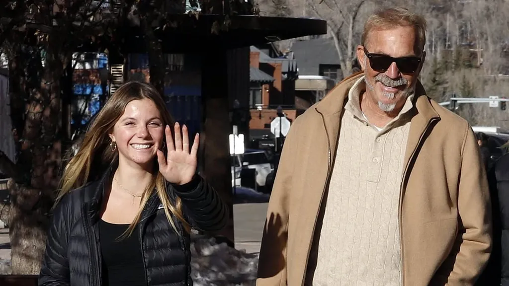 Kevin Costner steps out with daughter Grace, 14, and her pals in Aspen