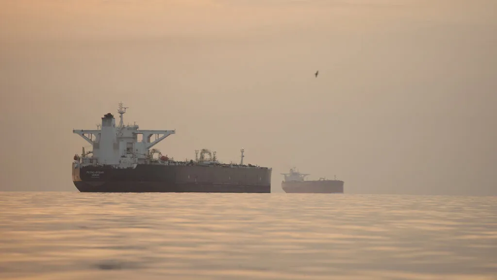 US seizes Iranian-flagged cargo ship near Strait of Hormuz - KTAR.com