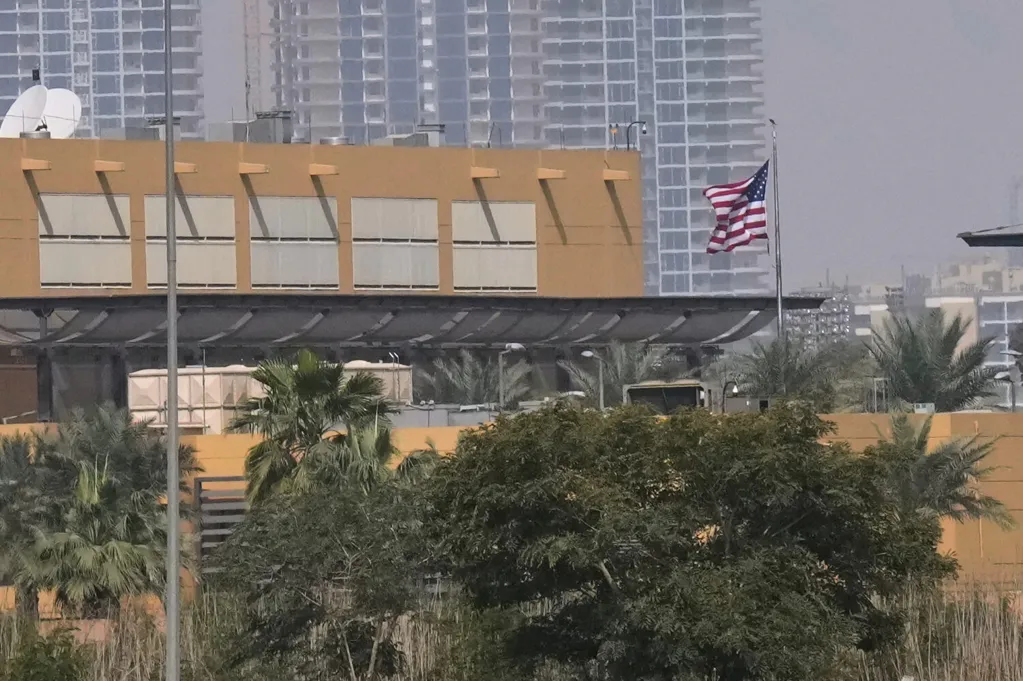 State Department orders drawdown at more Mideast diplomatic missions as familiar criticism mounts - KTAR.com