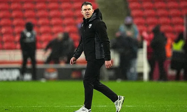 Matt Bloomfield left relieved as Oxford beat West Brom in...