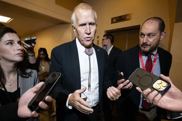 Sen. Thom Tillis: 'Some staffer should have had a brain' on Trump's Jesus image
