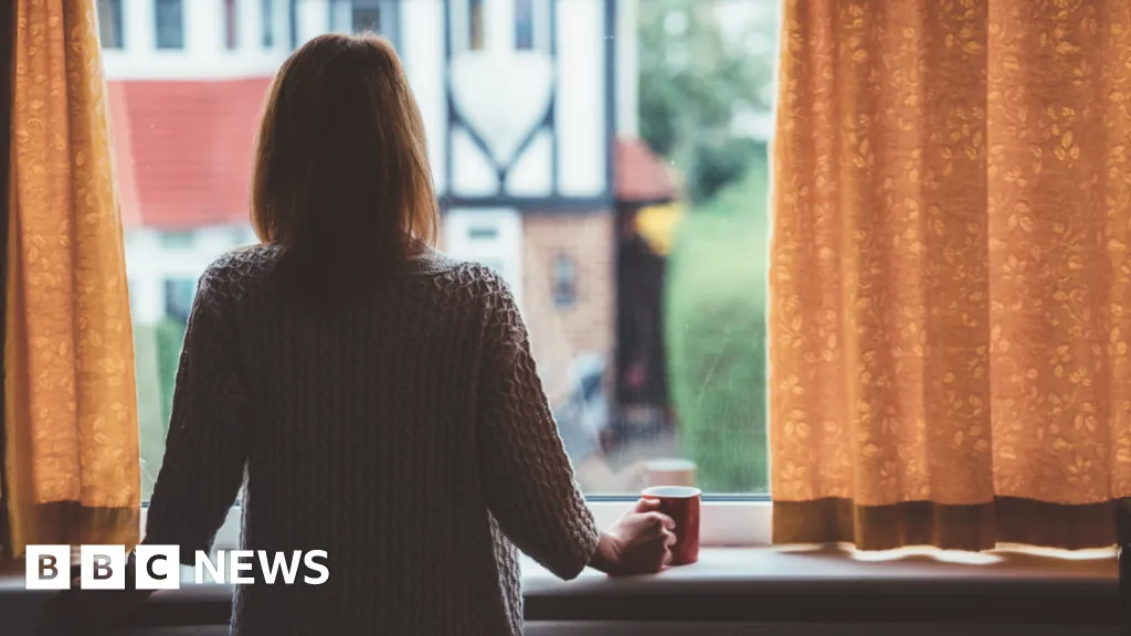 'Emergency handbrake' needed on sickness benefits, says Tony Blair think tank