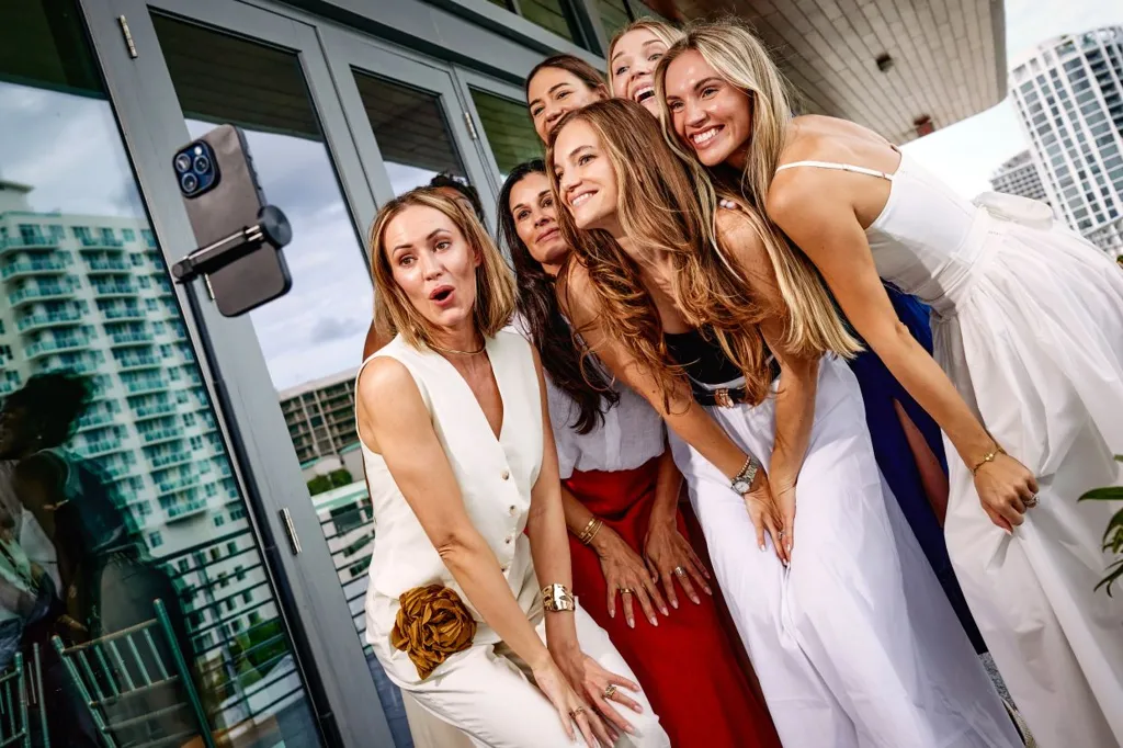 Would you pay someone to teach you how to be an influencer?