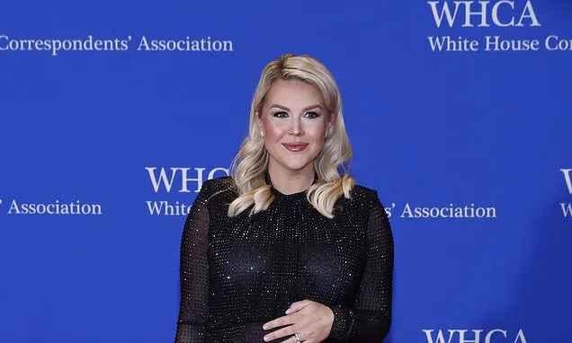 Karoline Leavitt praised for returning to work at 39 weeks pregnant