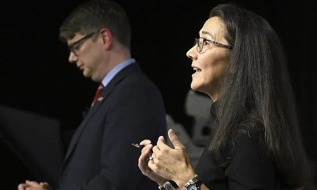 Barrier-breaking Alaska congresswoman copes with personal tragedy...