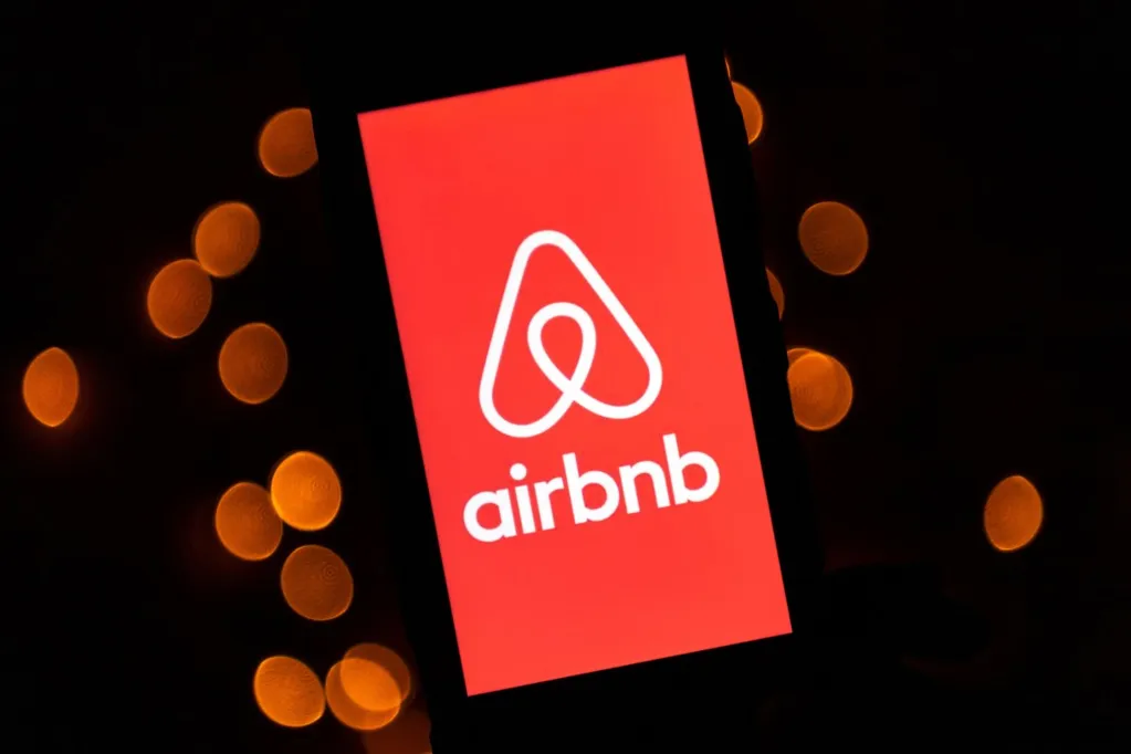Guest Books Airbnb For a Week -- Email Host Gets Next Stuns: 'Indescribable'
