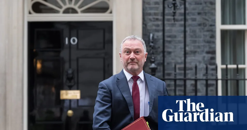 Cabinet minister warns Labour against 'doomscrolling' through leaders like the Tories
