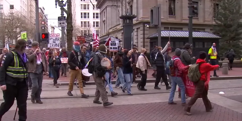 Oregonians react to US, Israeli strikes on Iran