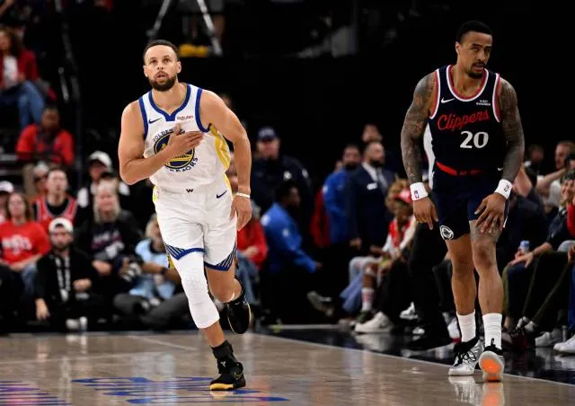 Steph Curry and Draymond Green turn back clock, keep Warriors' season alive in play-in comeback over Clippers