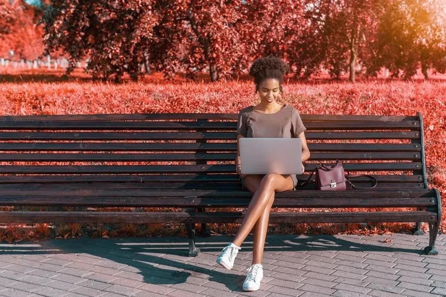 How To Write A Resume That Gets You Hired After A Layoff In 2025