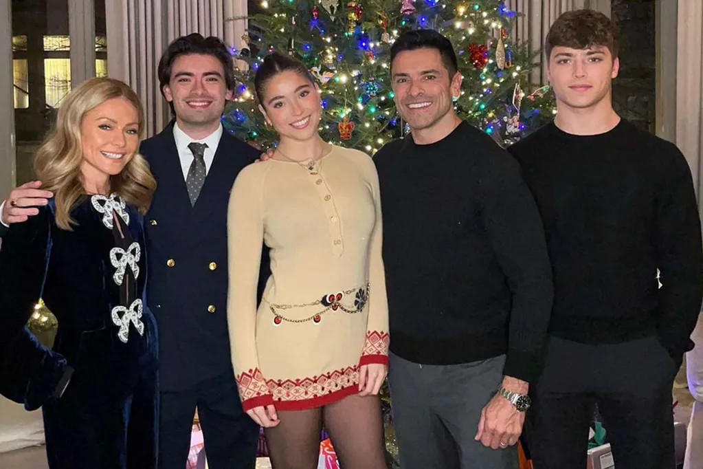 Kelly Ripa Says Her Kids Had a 'Group Childhood' with 'Lots of Aunties, Lots of Uncles, Lots of Grandparents' While Growing Up