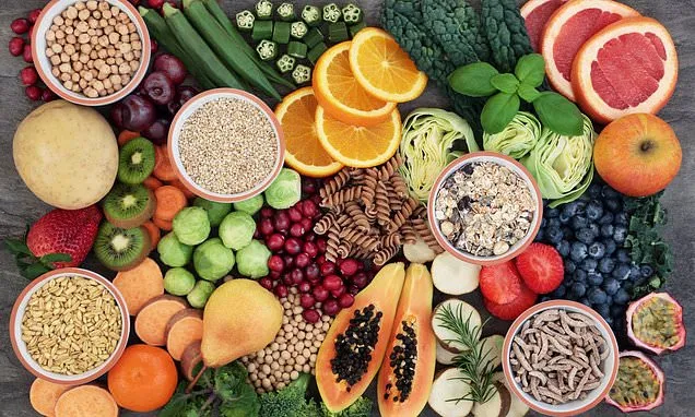 Fruits, vegetables and whole grains may INCREASE chance of lung cancer