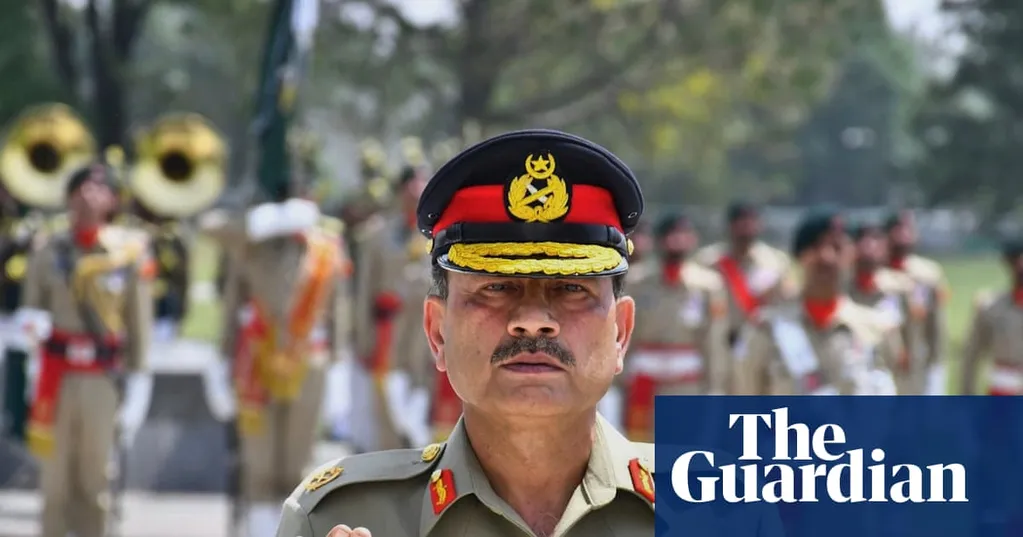 Pakistan's army chief attempts to broker Iran peace talks in call with Trump