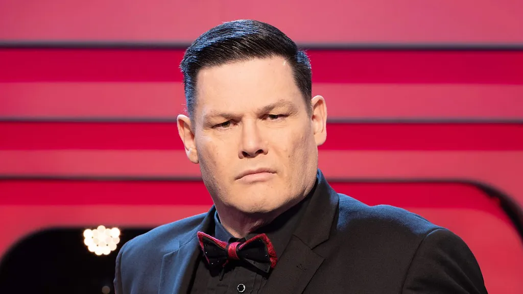 The Chase star Mark Labbett apologises for his 'bursts of anger'