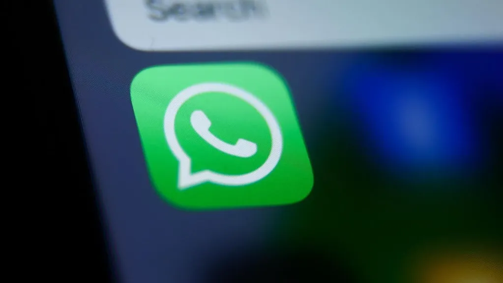 WhatsApp Rival In India Is Boosted By Modi's Calls For 'Self-Reliance' Amid U.S. Tariff Battle