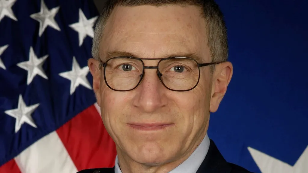 Rocket scientist and Air Force general linked to UFOs vanish