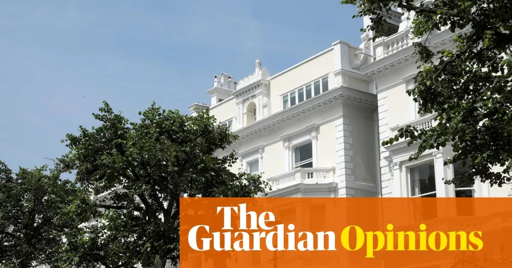 Labour shouldn't fear taxing the rich - the people I work with would welcome it | Stephanie Brobbey