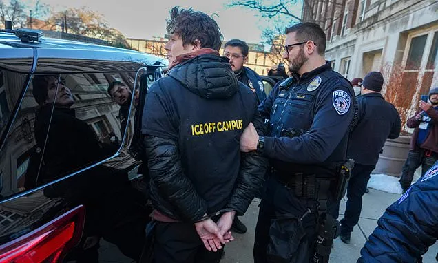 Government must reach agreement on right to counsel for people at...