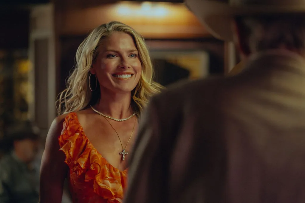 Landman's Ali Larter Says Taylor Sheridan Threw the Cast 'into the Fire' on Set: 'No Handholding' (Exclusive)