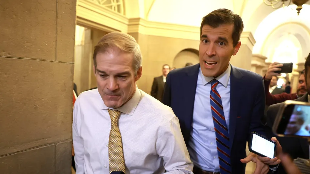 Scott MacFarlane exits CBS amid more shakeups post-merger