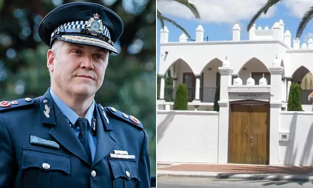 Cops race to mosque after concerning discovery on the steps outside