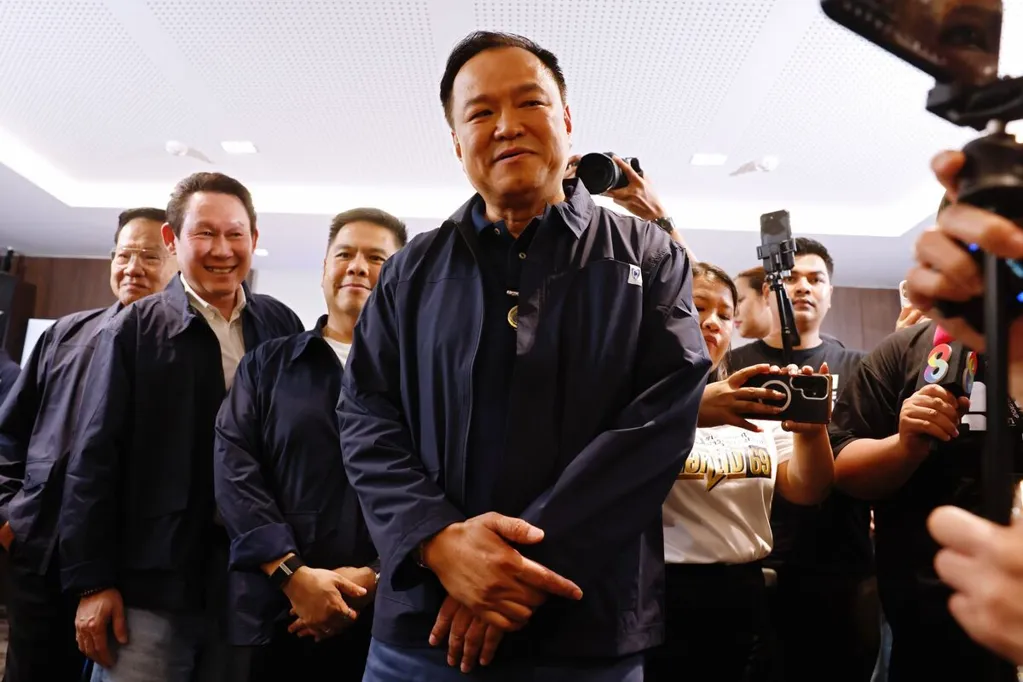 Who Is Thailand's Leader Anutin and How Did He Seal a Clear Win?
