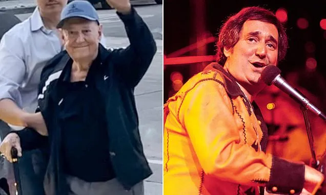 Neil Sedaka's final photo revealed