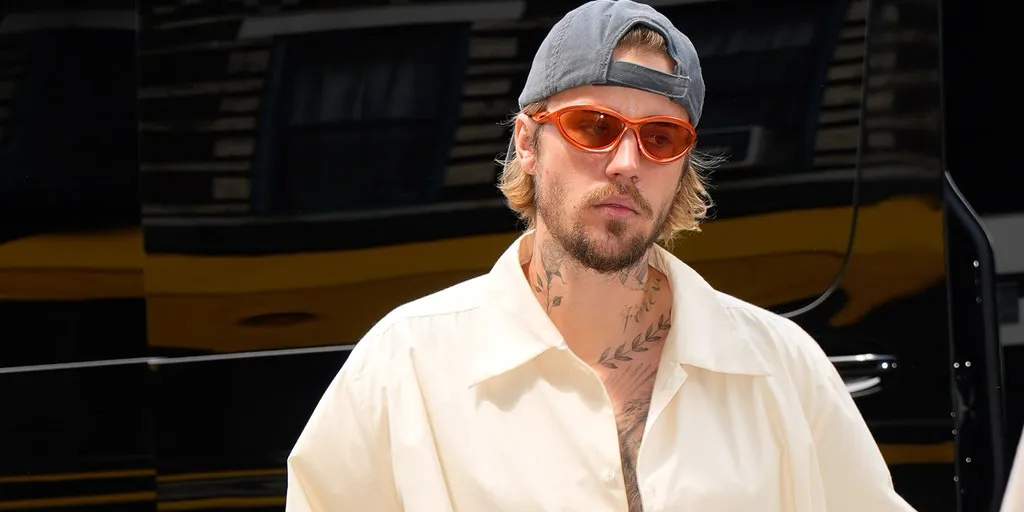 Justin Bieber addresses 'anger issues' after public confrontation with paparazzi