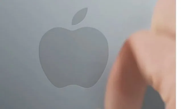 Tim Cook drops hint Apple will release new products next week