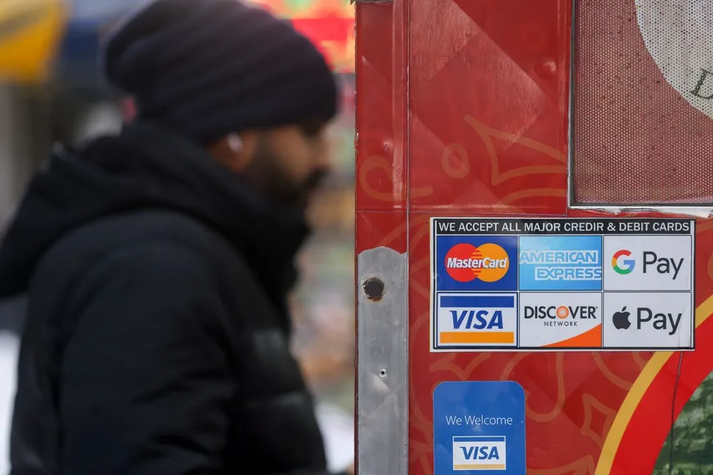 Visa, Payment Firms Warned by Regulator on 'Debanking' Consumers