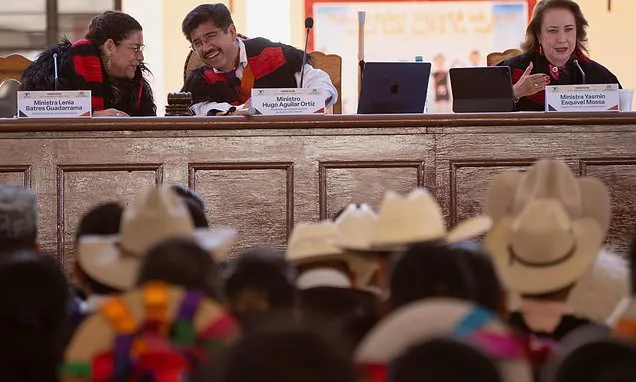Mexico´s Supreme Court holds its first session outside Mexico City,...