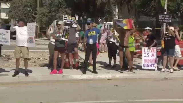 'We aren't gonna stand for it': Protesters in Fort Lauderdale Beach decry FDOT order to remove rainbow crosswalks - WSVN 7News | Miami News, Weather, Sports | Fort Lauderdale