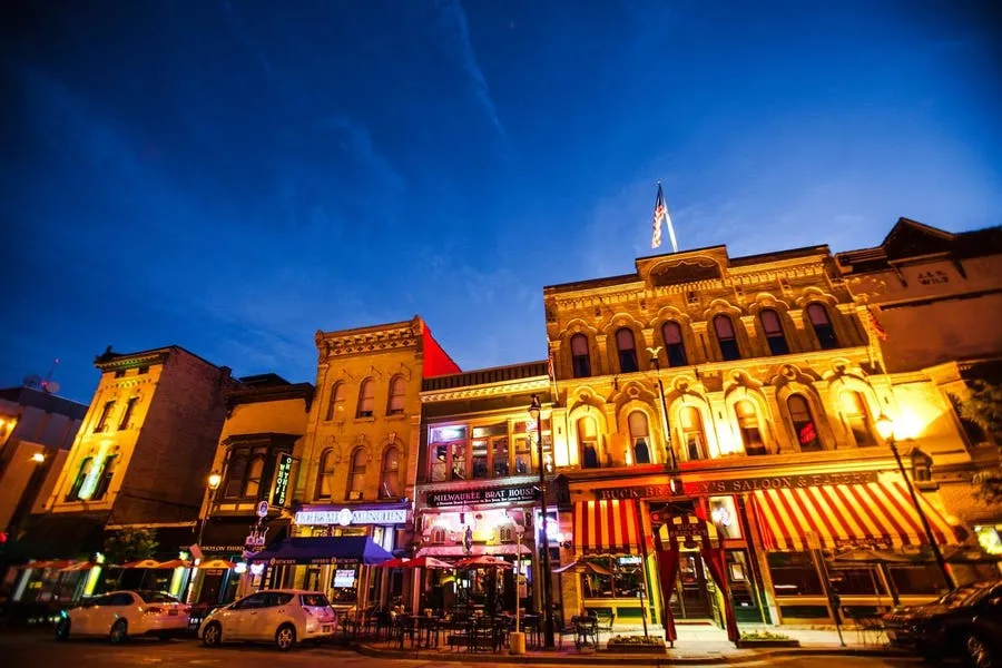 Eating Wisconsin: 14 Great Nosh Spots In The Badger State