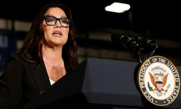 US labor secretary leaving Trump administration: White House