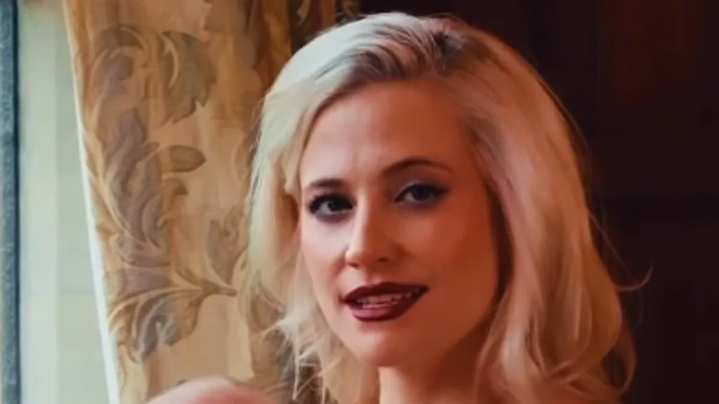 Pixie Lott reveals she returned to work eight weeks after giving birth