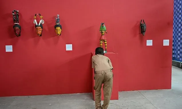 I.Coast displays art returned from German researcher's collection