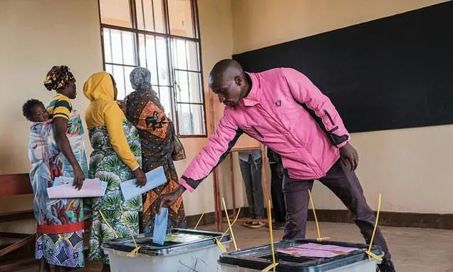 Burundi officials 'threatened' voters to secure election: HRW
