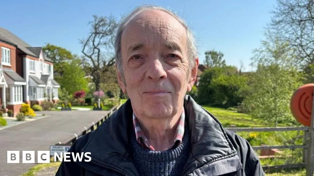 Royal Shrewsbury Hospital poses 'safety risk' to nearby estate