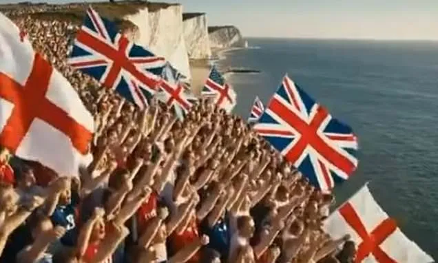 How so many pics fomenting racial division were made by foreign trolls