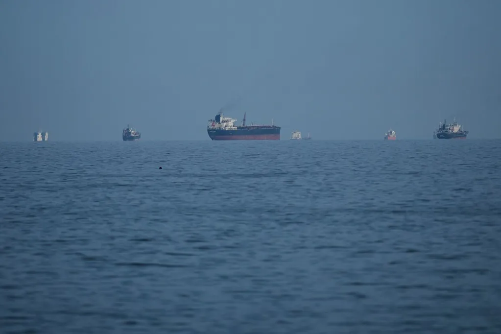 US Doubles Hormuz Guarantees to $40 Billion With New Partners