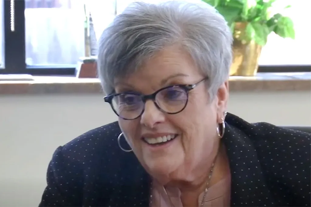 Woman Started New Job and Found Mysterious Folder of Family Mementos in Her Desk. 3 Decades Later, She's Now Found the Owner