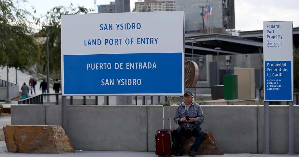 Appeals court blocks Trump's asylum crackdown at U.S.-Mexico border