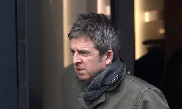 Noel Gallagher enjoys a solo shopping trip in London after his split