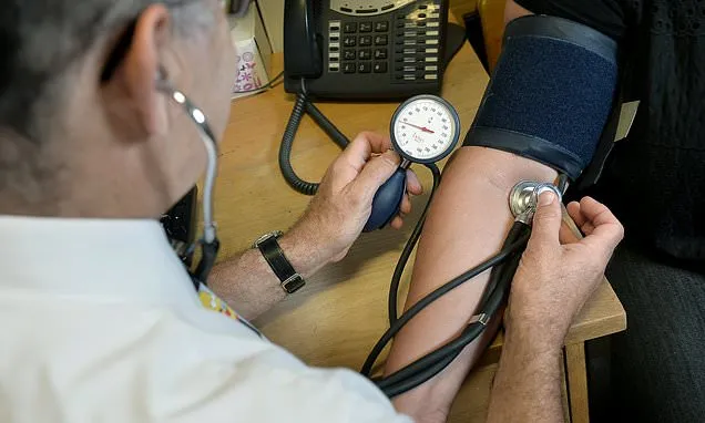 Britons 'healthier than Americans´ but more likely to doubt health,...
