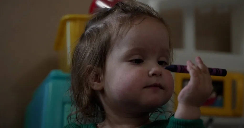 'She's just such a happy kid': Colorado family opens up about 2-year-old daughter's journey with spina bifida