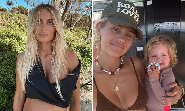 Elyse Knowles slammed for posting photos of her daughter unclothed